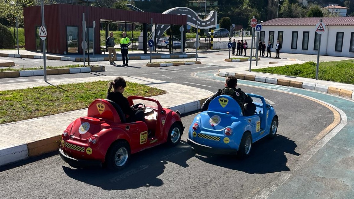 Zonguldak Kozlu Bölge Trafik Merkezindeki Trafik Eğitimine Katıldık